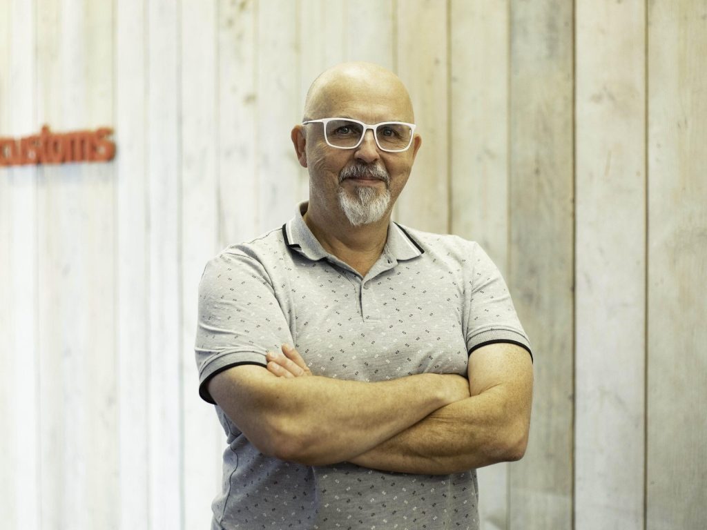 DKM Customs CEO