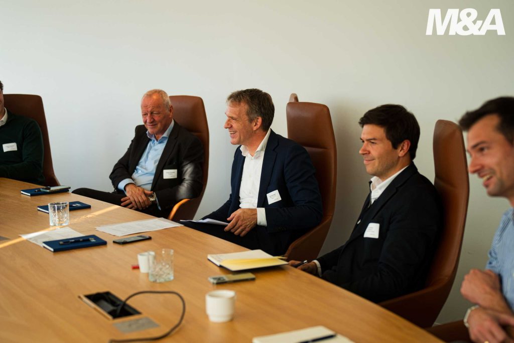 M&A – Preview-035(2)